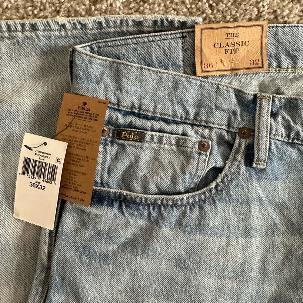 POLO RALPH LAUREN
Faded Bootcut Jeans